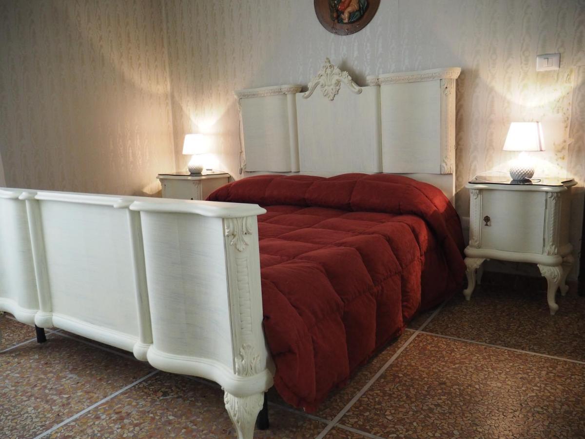 Апартаменти Casa Maria Сан-Бенедетто-дель-Тронто Екстер'єр фото
